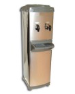 Bebedouro Coluna Compressor (Gás) - Drima Ice Piso Inox Foto Bebedouro Coluna Compressor (Gás) - Drima Ice Piso Inox
