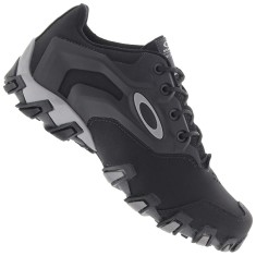 Tênis Oakley Masculino Trekking Bravo
