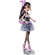 Boneca Ever After High Duquesa Swan Royal Mattel