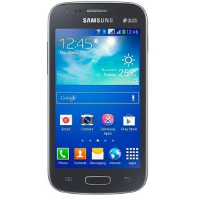 Smartphone Samsung Galaxy S II Duos TV GT-S7273T Câmera 5,0 MP Desbloqueado 2 Chips 4GB Android 4.2 (Jelly Bean Plus) Wi-Fi 3G