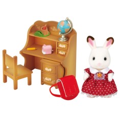 Boneca Sylvanian Families Irmã Coelho Chocolate e Escrivaninha Epoch